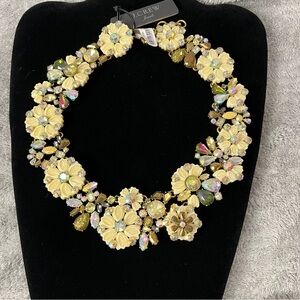 Nwt J.Crew Iridescent Floral Necklace - Cream and Gold enameled flowers
